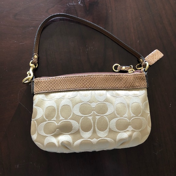 Coach Signature Collection Large Wristlet - Picture 3 of 11